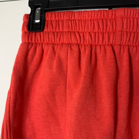 The Laundry Room Fleece Lounge High-Waisted Shorts - Picture 5 of 16